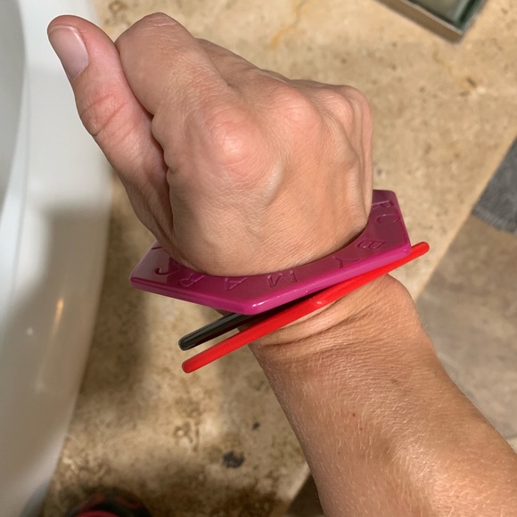 MARC BY MARC JACOBS bangle set - Picture 6 of 7